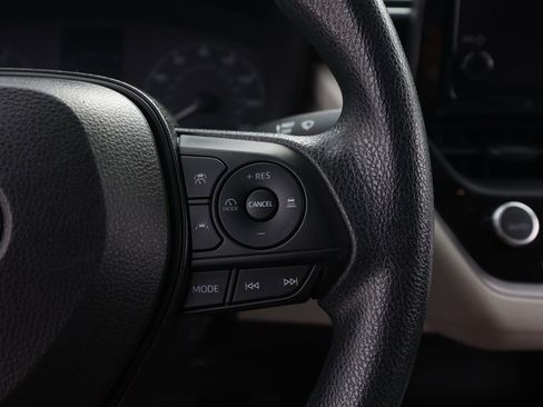 Used 2024 Toyota Corolla LE image 26