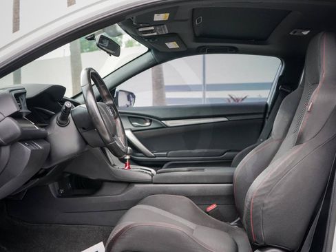 Used 2018 Honda Civic Si image 8