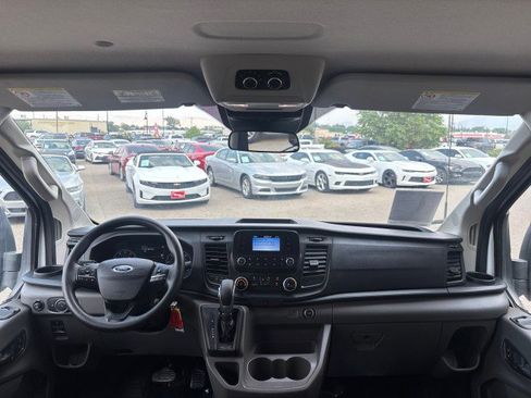 Used 2021 Ford Transit 350 XLT image 22
