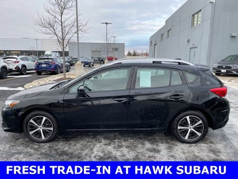 Used 2022 Subaru Impreza Premium w/ Popular Package #3 image 2
