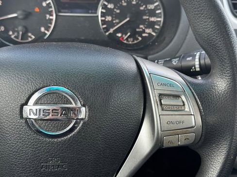 Used 2016 Nissan Altima 2.5 S w/ Power Driver Seat Package FWD image 25