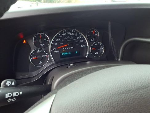 Used 2019 Chevrolet Express 2500 LS w/ Driver Convenience Package image 11