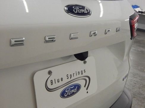 New 2025 Ford Escape ST-Line w/ Tech Pack #1 image 6