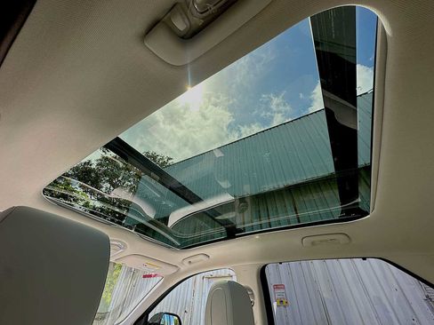 New 2026 Hyundai Ioniq 5 Limited image 16