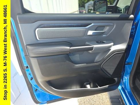 Used 2022 RAM 1500 Big Horn AWD/4WD image 37