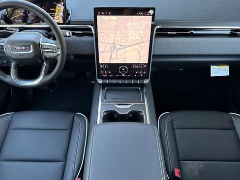 New 2026 GMC Sierra EV Elevation image 15