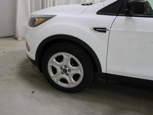 Used 2018 Ford Escape S image 8