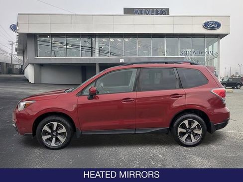 Used 2017 Subaru Forester 2.5i Premium AWD/4WD image 5