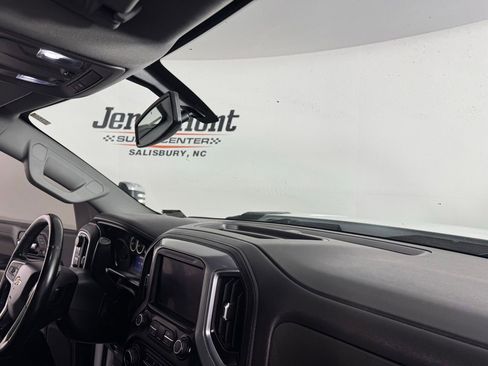 Used 2023 Chevrolet Silverado 2500 LTZ image 31