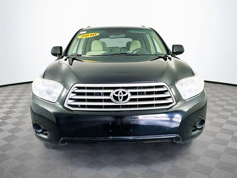 Used 2010 Toyota Highlander 2WD w/ Cold Weather Pkg image 4