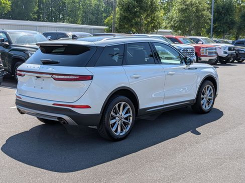 Used 2020 Lincoln Corsair FWD w/ Premium Package image 3