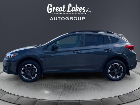Used 2022 Subaru Crosstrek 2.0i Premium w/ Moonroof Package AWD/4WD image 2