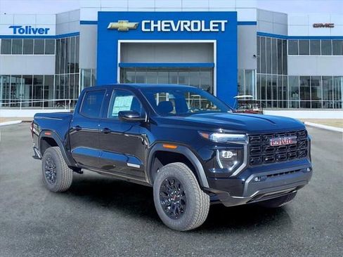 New 2026 GMC Canyon Elevation w/ Convenience Package image 2