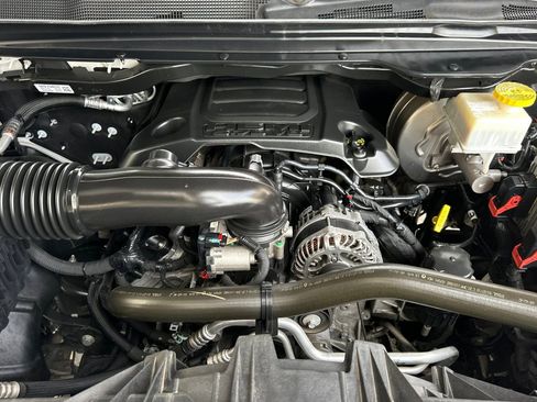 Used 2019 RAM 1500 Laramie image 23