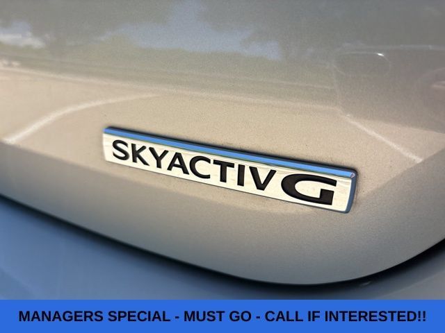 Used 2025 MAZDA MAZDA3 s FWD image 9