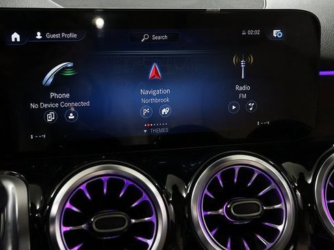 Used 2023 Mercedes-Benz GLB 250 4MATIC image 19