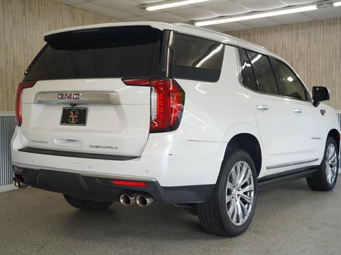 Used 2022 GMC Yukon Denali AWD/4WD image 10