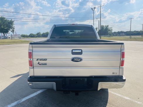 Used 2010 Ford F150 XLT image 4