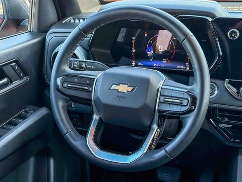 Used 2023 Chevrolet Colorado LT w/ LT Convenience Package II RWD image 18