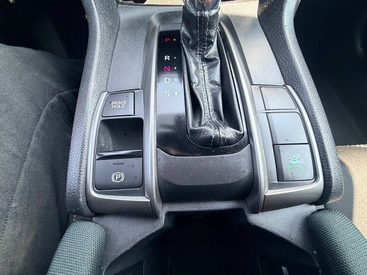 Used 2019 Honda Civic Sport image 6
