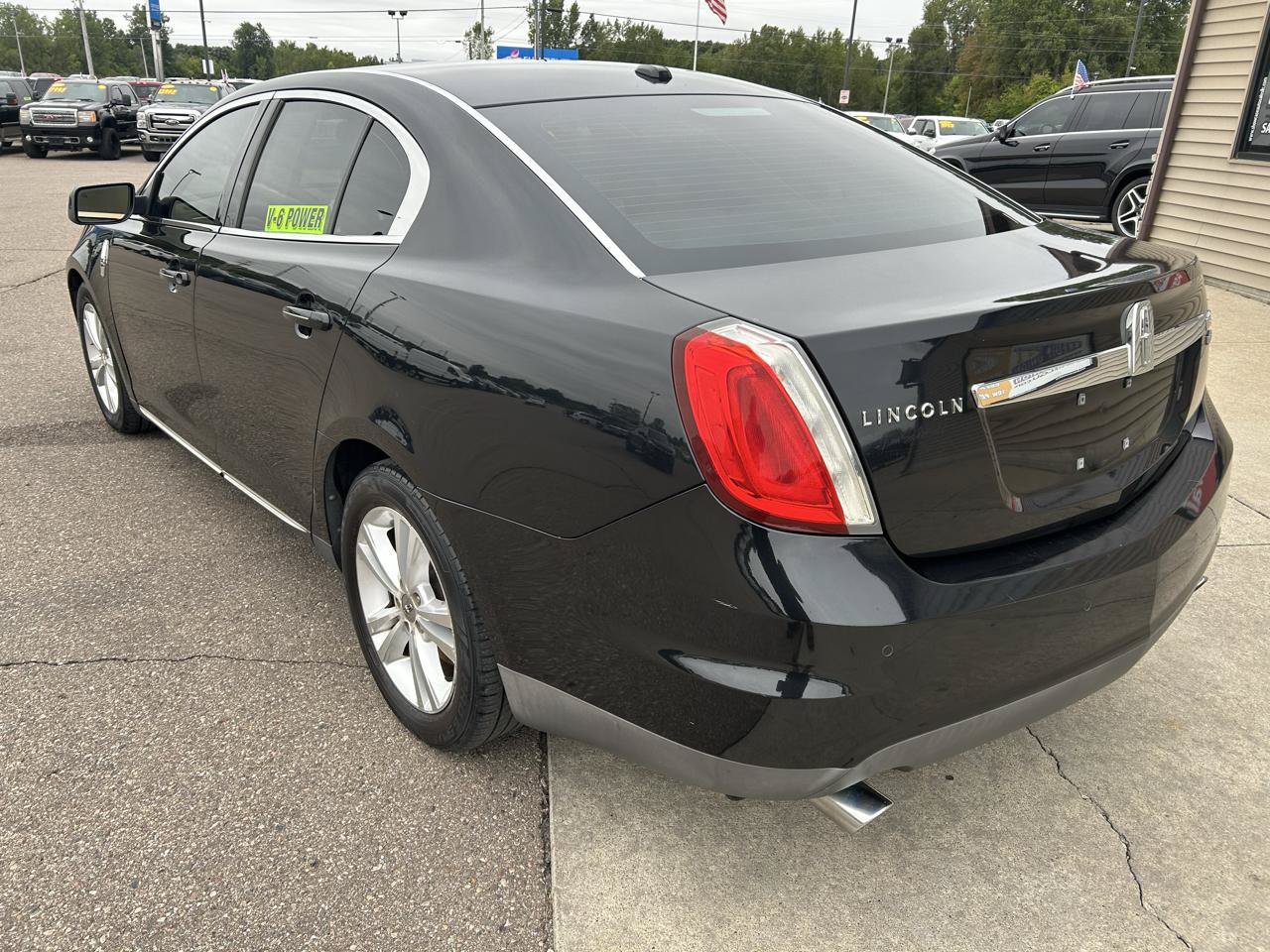 Used 2009 Lincoln MKS AWD image 7