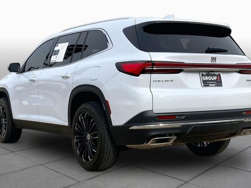 Used 2026 Buick Enclave Preferred w/ Super Cruise Package FWD image 11