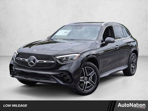 Certified 2026 Mercedes-Benz GLC 300 GLC 300 image 1