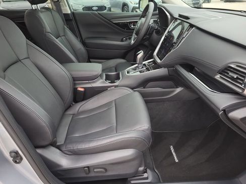 Certified 2025 Subaru Outback Touring XT image 9