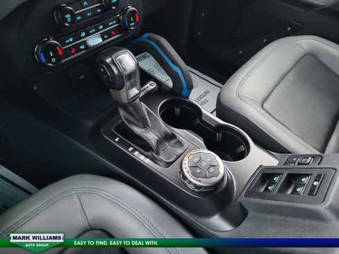 Certified 2022 Ford Bronco Black Diamond w/ Sasquatch Package image 23