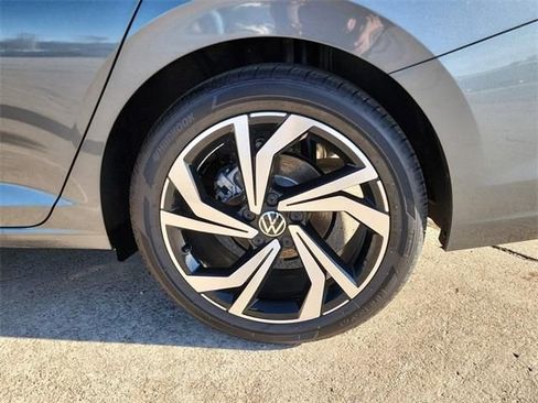 New 2026 Volkswagen Jetta SEL image 25