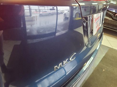 Used 2017 Lincoln MKC Select w/ Select Plus Package image 37