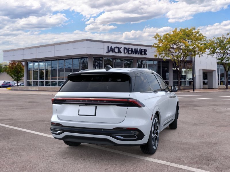 New 2026 Lincoln Nautilus Reserve AWD/4WD image 8