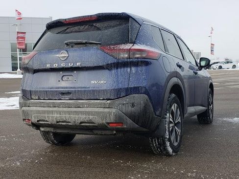 Used 2022 Nissan Rogue SV image 5