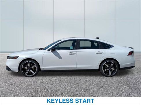 Used 2023 Honda Accord Sport image 10