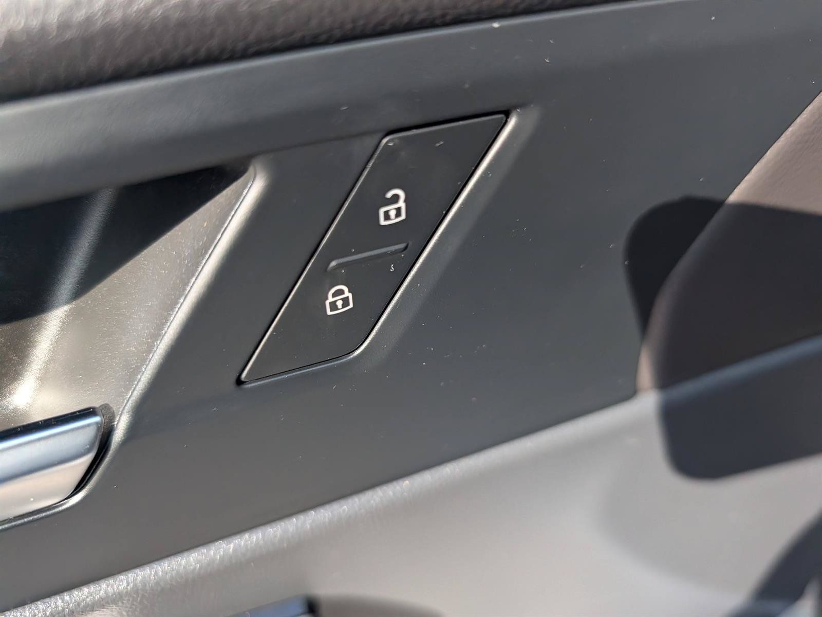 Certified 2023 Volkswagen Jetta Sport FWD image 25