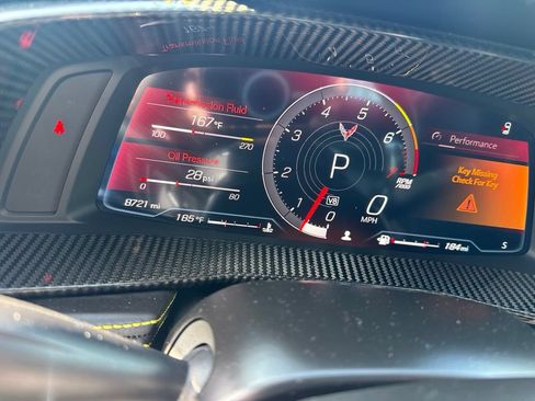 Used 2024 Chevrolet Corvette Stingray Premium Conv w/ Z51 Performance Package RWD image 14