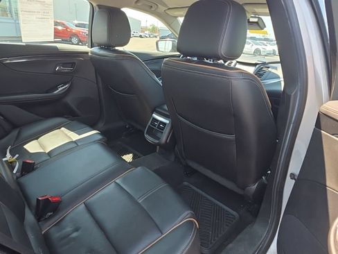 Used 2016 Chevrolet Impala LTZ FWD image 19