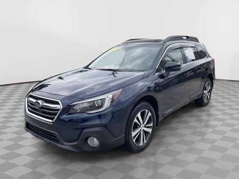 Used 2018 Subaru Outback 2.5i Limited AWD/4WD image 16