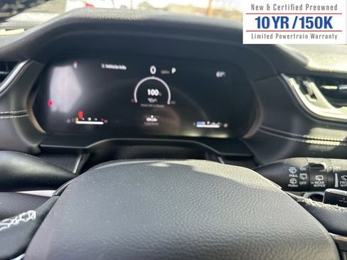 Used 2025 Jeep Grand Cherokee Altitude image 18