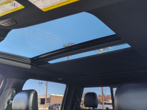 Used 2016 Ford F150 Lariat w/ Equipment Group 502A Luxury image 20