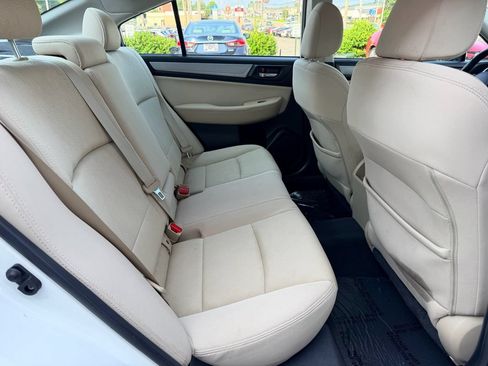 Used 2015 Subaru Legacy 2.5i Premium w/ Moonroof Package AWD/4WD image 15