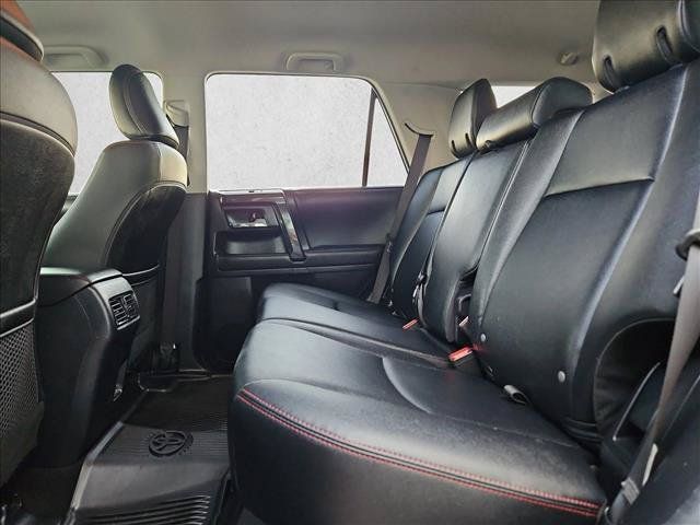 Used 2023 Toyota 4Runner TRD Off-Road Premium AWD/4WD image 19