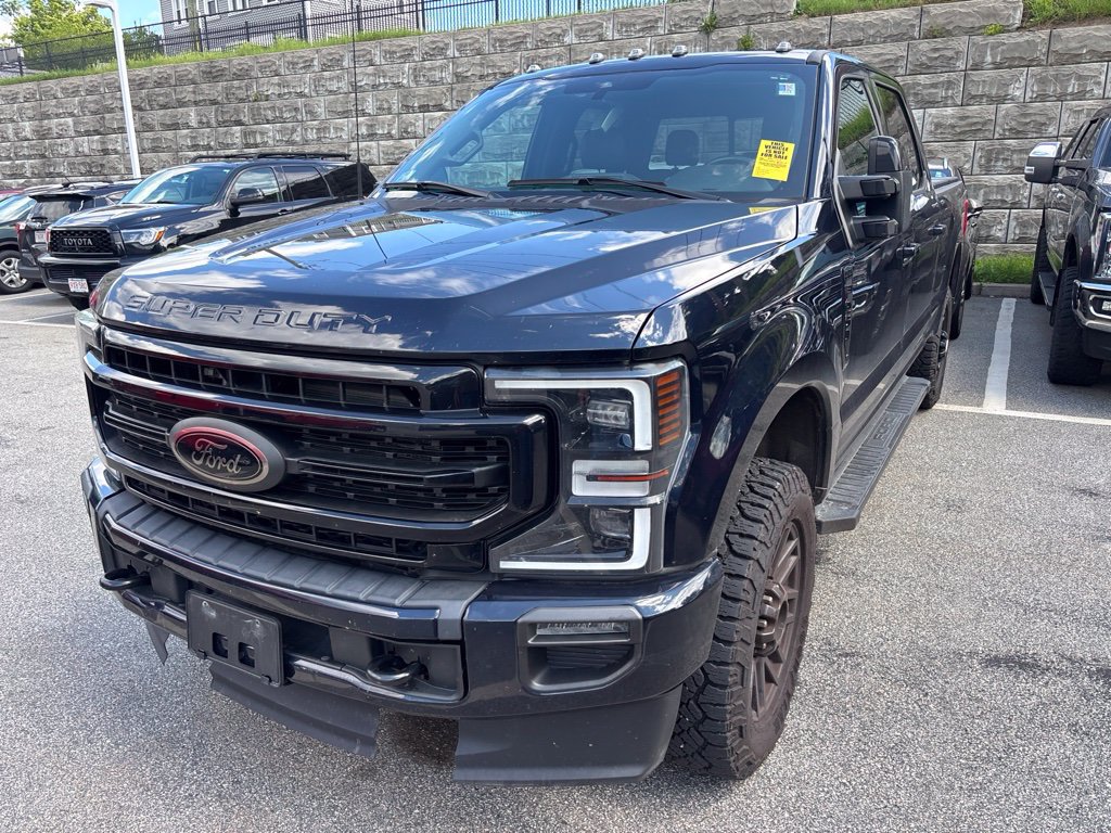 Used 2022 Ford F250 Lariat w/ Black Appearance Package AWD/4WD image 4