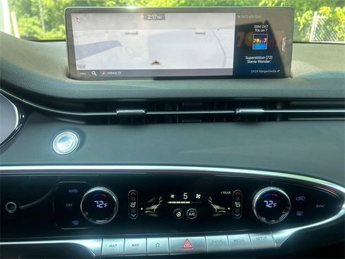 Used 2024 Genesis GV70 3.5T Sport image 19