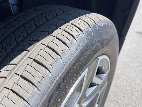 New 2026 Jeep Cherokee Laredo AWD/4WD image 10