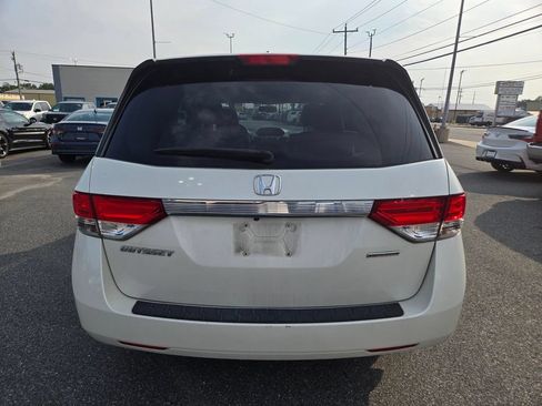 Used 2016 Honda Odyssey SE image 6