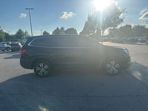 Used 2018 Honda Pilot EX-L image 4