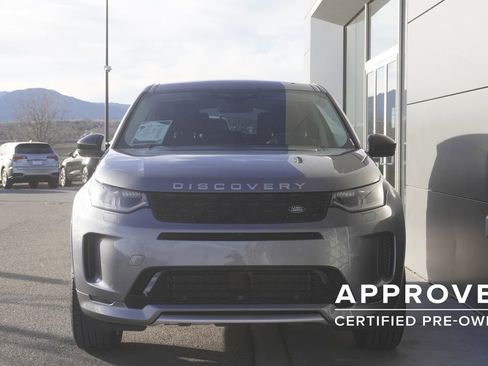 Used 2025 Land Rover Discovery Sport S image 5