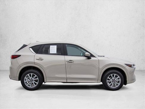 Used 2025 MAZDA CX-5 AWD 2.5 S w/ Preferred Package image 4