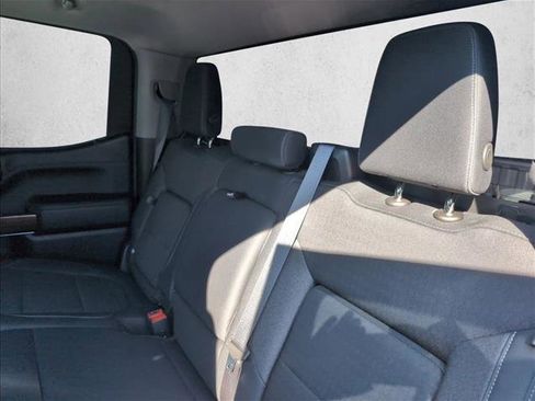 Used 2019 Chevrolet Silverado 1500 LT Trail Boss image 18